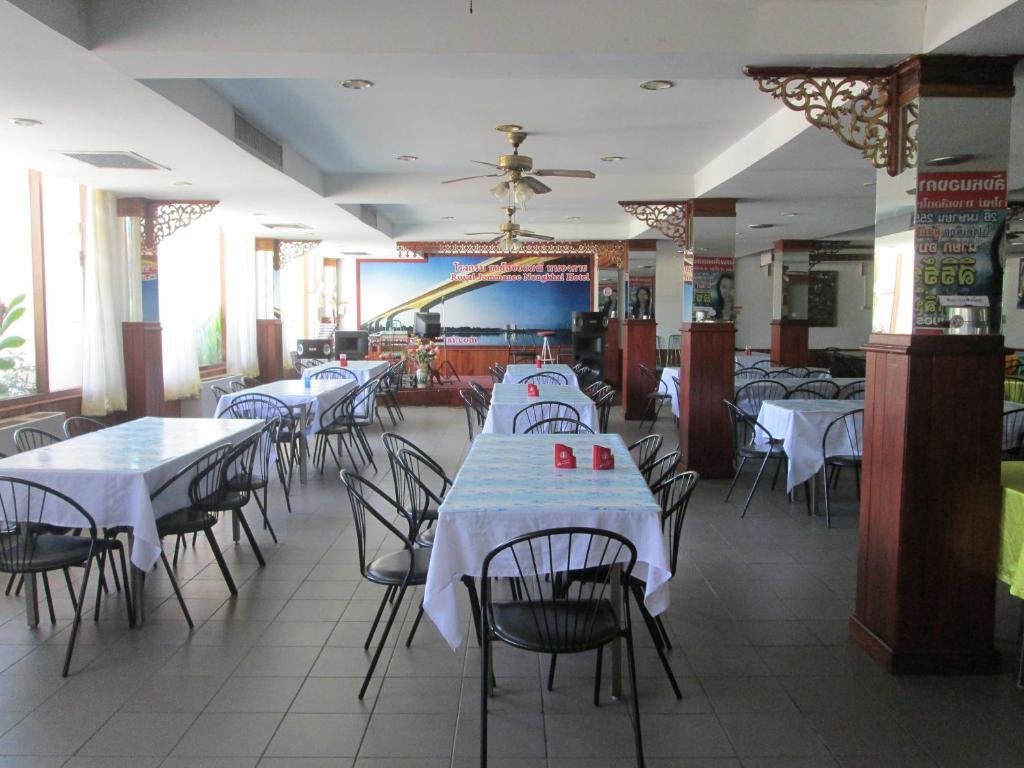 Royal Jommanee Hotel Nongkhai Nong Khai Bagian luar foto